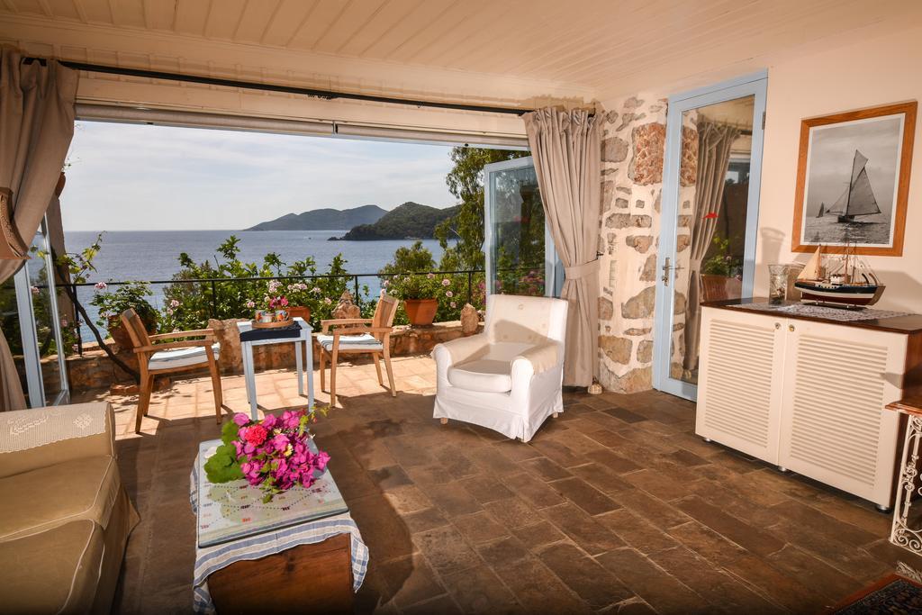 Beyaz Yunus Hotel - Adult Only Oludeniz Exterior photo